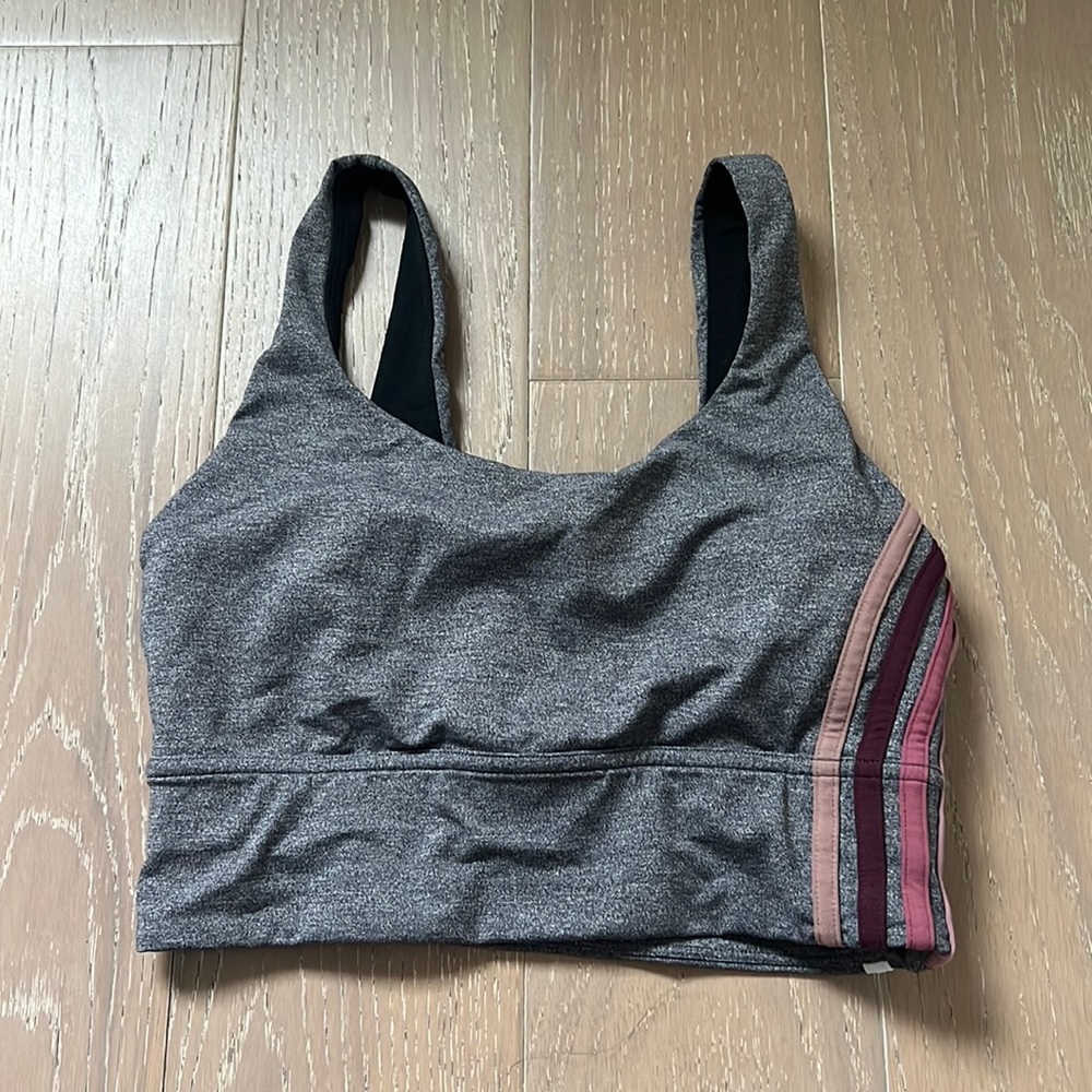 Lululemon Gray Striped Sports Bra Size 4